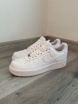 Nike Air Force 1 - 4