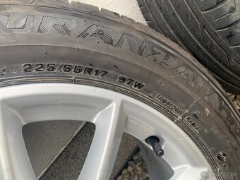 Hliníkové disky 17´´ + pneumtiky BMW X1, X2 - 4