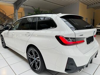 BMW 320 e xDrive Touring M Sport - 4