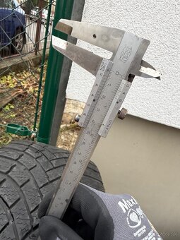 Zimné pneumatiky Bridgestone 235/60 R18 - 4