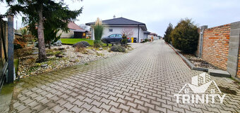 Na predaj nádherný 3-izbový dom so zastrešenou terasou v obc - 4