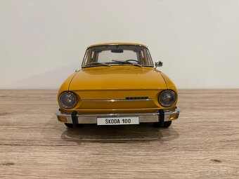 Škoda 100 1:8 DeAgostini - 4