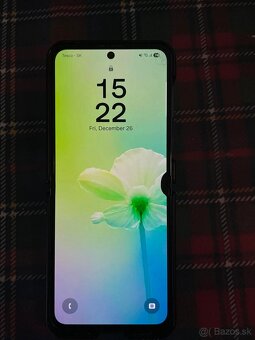 Samsung Galaxy Z Flip 5 512GB - 4