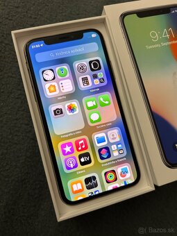 iPhone X 64GB Silver - 100% batéria - 4