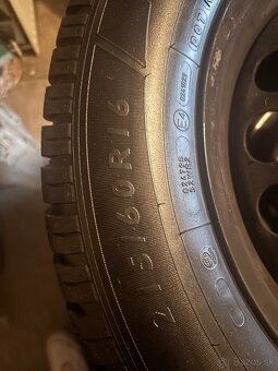 Dunlop 215/60 R16. Zimne Na diskoch - 4