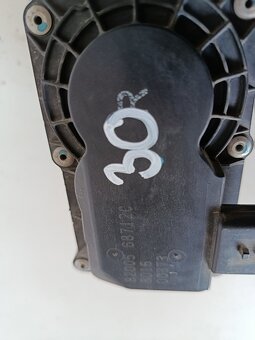 skrtiaca klapka clio3 8200568712c 30€ - 4