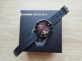 Huawei Watch GT4 46mm black, top, zaruka NAY - 4