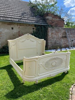 Romantická drevená posteľ s viedenskou výpleťou - 4