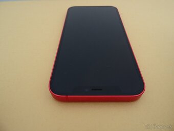 iPhone 12 64GB RED - ZÁRUKA 1 ROK - VELMI DOBRY STAV - 4