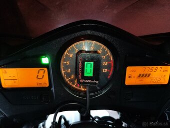 Honda VFR 800 - 4