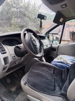 Opel Vivaro - 4