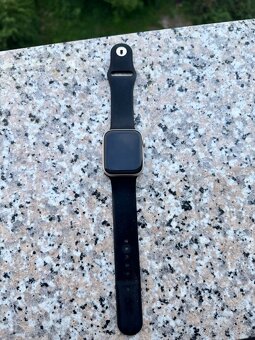Apple Watch SE ( 2. generácia ) - veľmi dobrý stav - 4