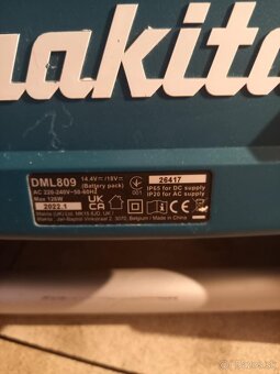 Makita DML809 Akumulátorová LED lampa (bez aku) - 4