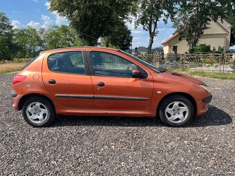 Peugeot 206 1.1 benzín - 4