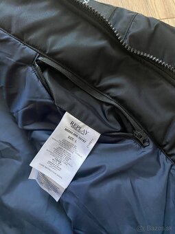 Panska zimna bombera Replay - 4