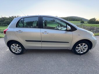 Toyota Yaris 1.33 VVT-i • 74kW • 2011 • STK/EK 03/2027 - 4