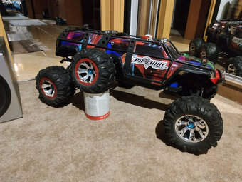 Traxxas summit 6x6 - 4