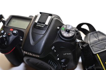 Nikon D7100 + příslušenství ( 7xxx exp.) - 4