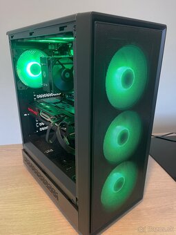 i5 9400F / RX 5700XT 8GB / 16GB RAM / 1TB - 4