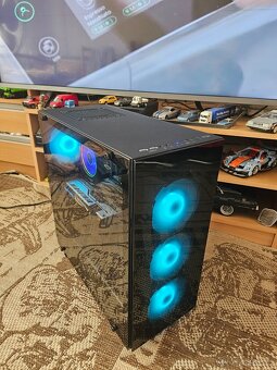 Ryzen7 2700/RX 580 8GB/32GB RAM/Win 11 Pro - 4