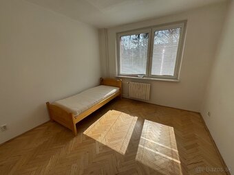 2-izbový byt s nepriechodnými izbami - 4