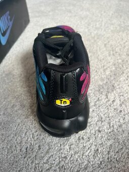 Nike Tn - 4