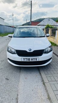 Fabia - 4