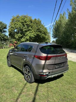 Kia Sportage 1.6 CRDi 136k Platinum A/T - 4