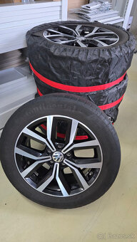 VW Tulsa Bi-Color R17" originálne disky - 4