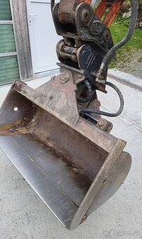 Kolesovy bager kubota - 4