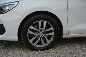 Hyundai i30 CW 1.60 CRDi Family SR 1Majiteľ - 4