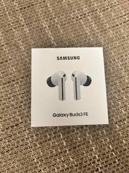 Samsung Galaxy s25 + Galaxy buds3 fe + Galaxy a17 - 4