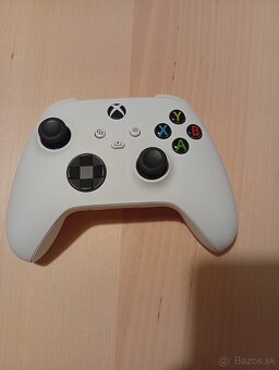 Xbox Series S - 4
