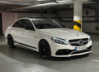 Mercedes benz - AMG C63 - 4