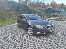 Opel insignia country tourer 2.2cdti 118 kw - 4