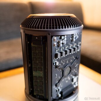 MACPRO - 64 GB RAM - 256 GB SSD - 4