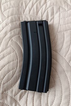 AS zasobniky AK47/M16 - 4