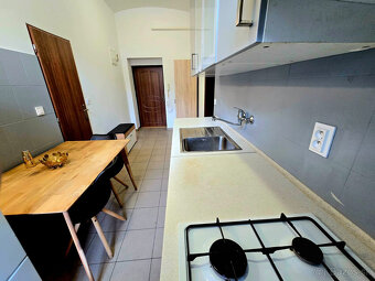 Predaj 1 izbový byt Zehnhaus, Palariková 1 - 4