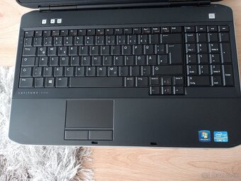 predám Dell Latitude e5530 / Intel core i5 / 8gb ram / ssd - 4