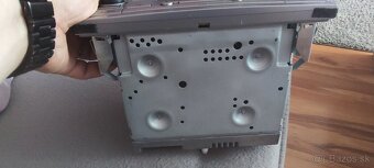 Predám autorádio blaupunkt na Ford s Max - 4