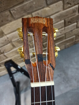 Tenorové ukulele Mahalo s elektronikou - 4
