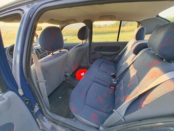 Renault Thalia 1.4 - 4