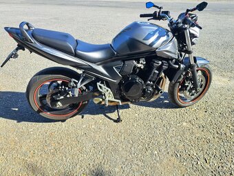 Suzuki bandit gsf 650 - 4