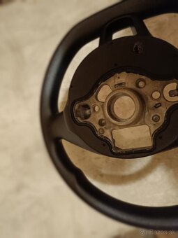 Volant - 4