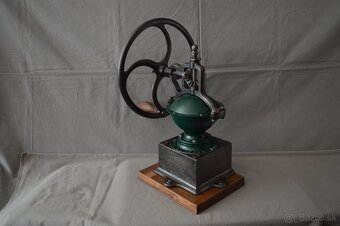 Mlynček na kávu Peugeot  A 1 - 4