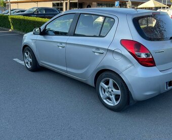 Predam Hyundai i20 - 4
