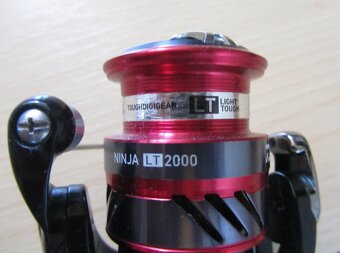 Naviják Daiwa Ninja LT 2000 na přívlač 35€ - 4