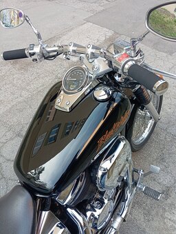 Honda shadow 750 black widow - 4