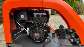 Reverzná vibračná doska LG400 - 4