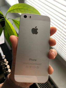 iPhone 5S Silver - 4